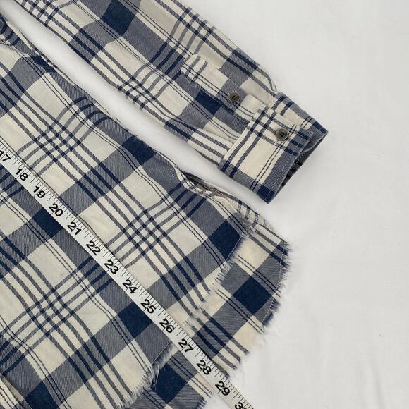 Billabong Plaid Button Front Long Sleeve Shirt Raw Hem Cream Black Size Large - Picture 9 of 9